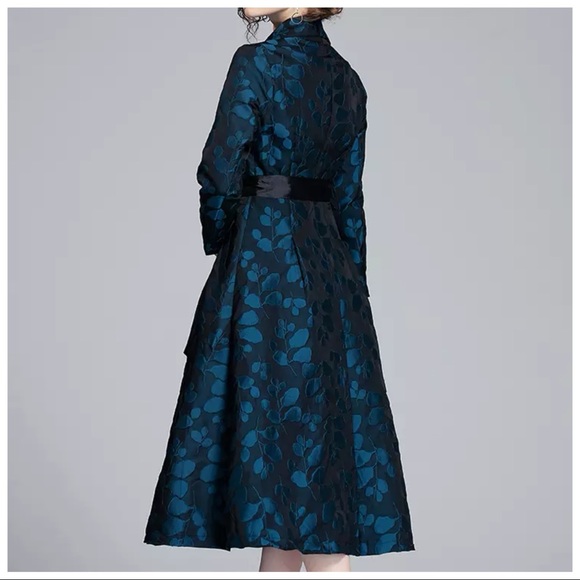 Textured Teal & Black JacketThe Sanah - Picture 5 of 10